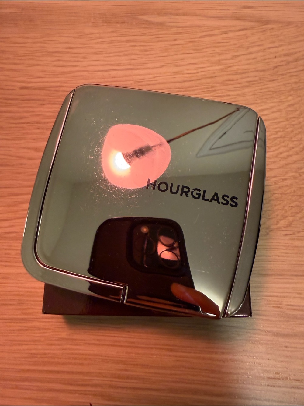 Full Size Hourglass Ambient Lighting Bronzer in shade Luminous Bronze Light NWOT